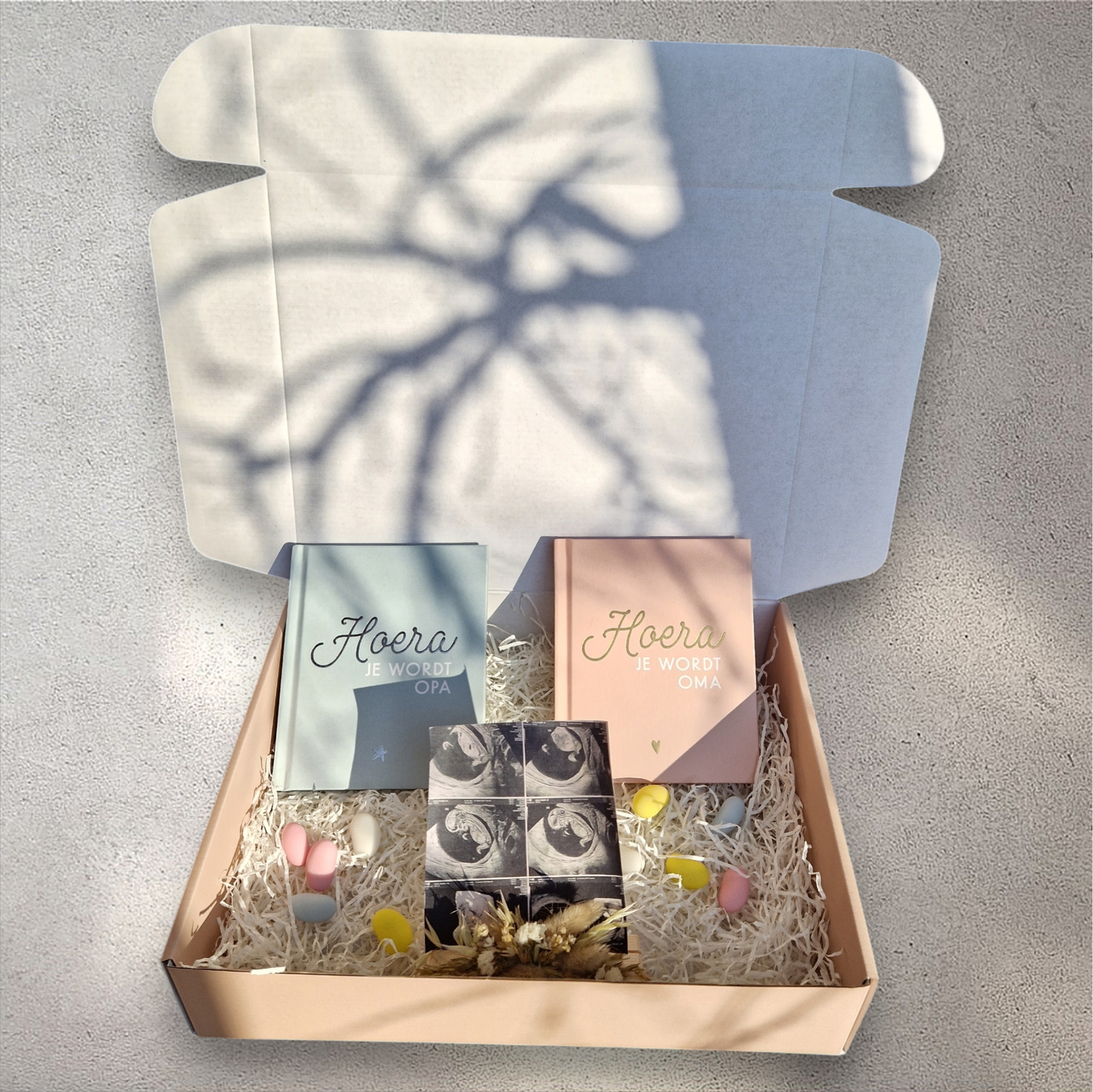 Cadeaubox Hoera, Opa & Oma