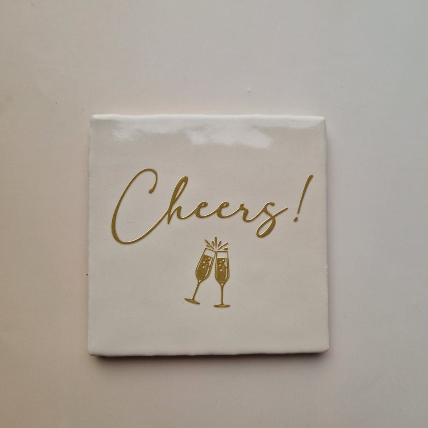 Tegel: Cheers "champagne"