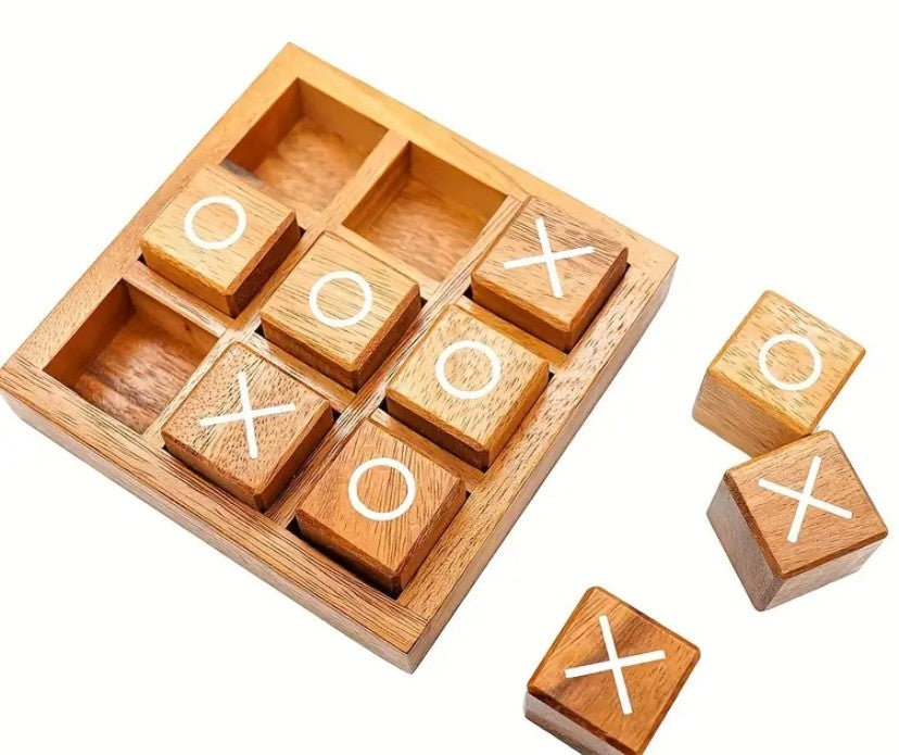 Spel: Houten Tik, Tak, Tor.