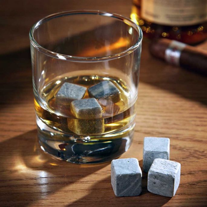 Whisky stones