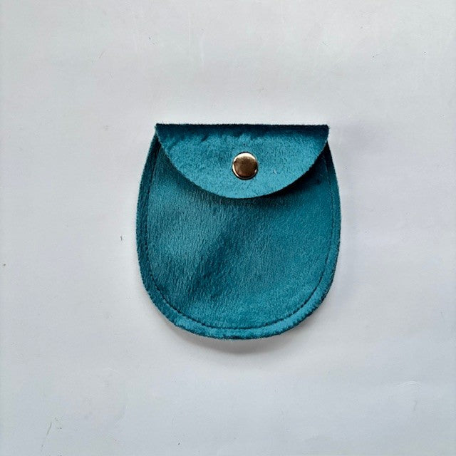 Suede sieradenzakje