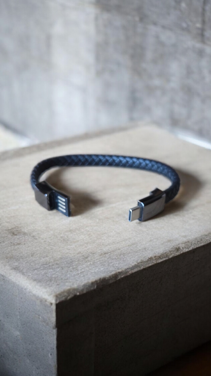 Multifunctionele Armband met USB-C Oplaadkabel - zwart