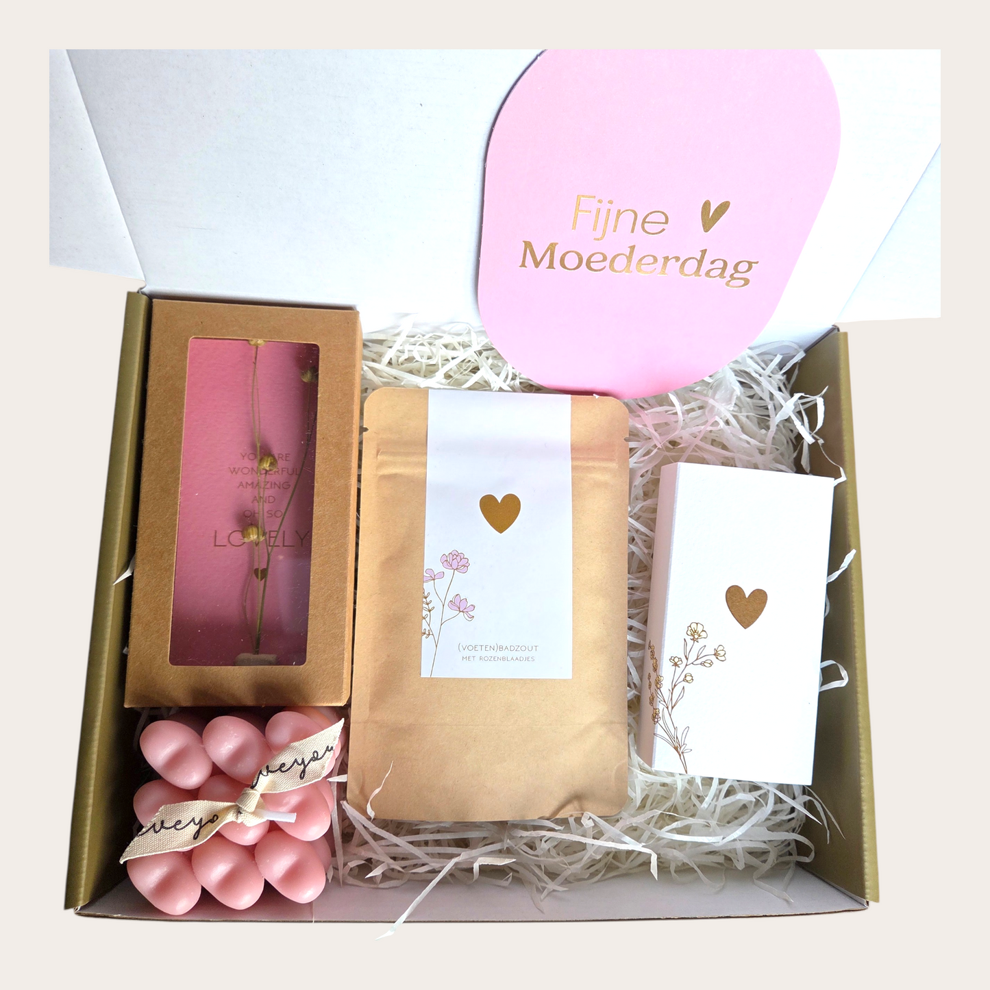 Voor de liefste mama – Moederdag cadeaubox met verwenmoment