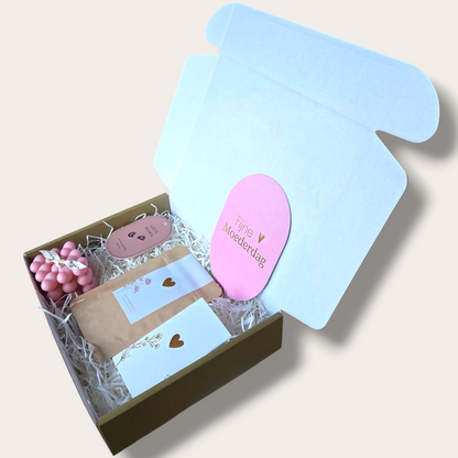 Voor de liefste moeder – Moederdag cadeaubox met zilveren oorbellen en verwenmoment