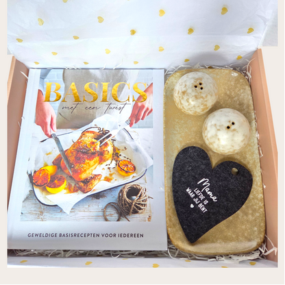 Stijlvol en Smaakvol – Cadeaubox met kookboek en peper & zout set