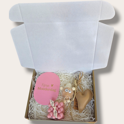Mama’s geluk – Moederdag cadeaubox met bagcharm