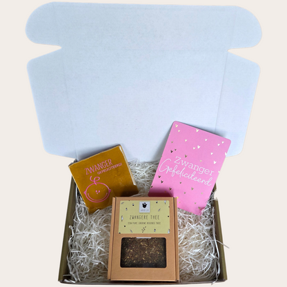 Hoera Zwanger! – Cadeaubox met Thee & Tegeltje