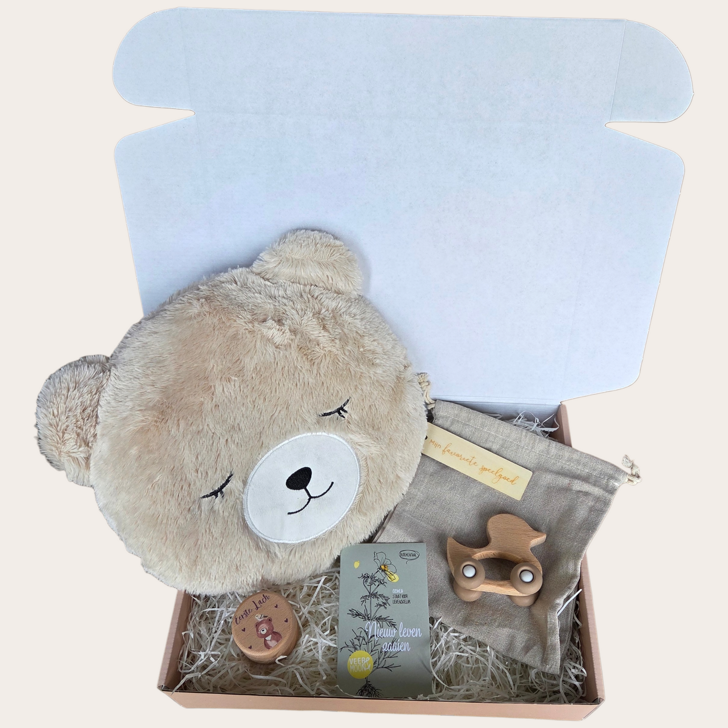 Lief & Zacht – Baby Cadeaubox met Berenkussen en Houten Accessoires