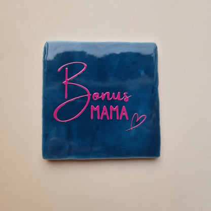 Voor de liefste bonus mama – Cadeaubox met oorbellen & cocktail gums