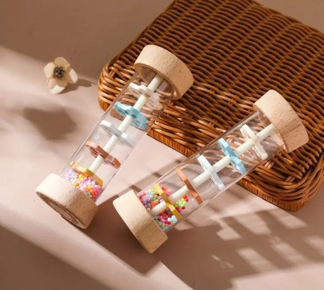 Spelen & Herinneren – Baby Cadeaubox met Regenmaker & Invulboek