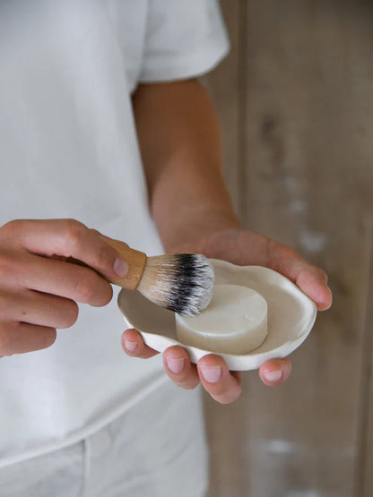 LEEFF shaving soap bar mint: Smile