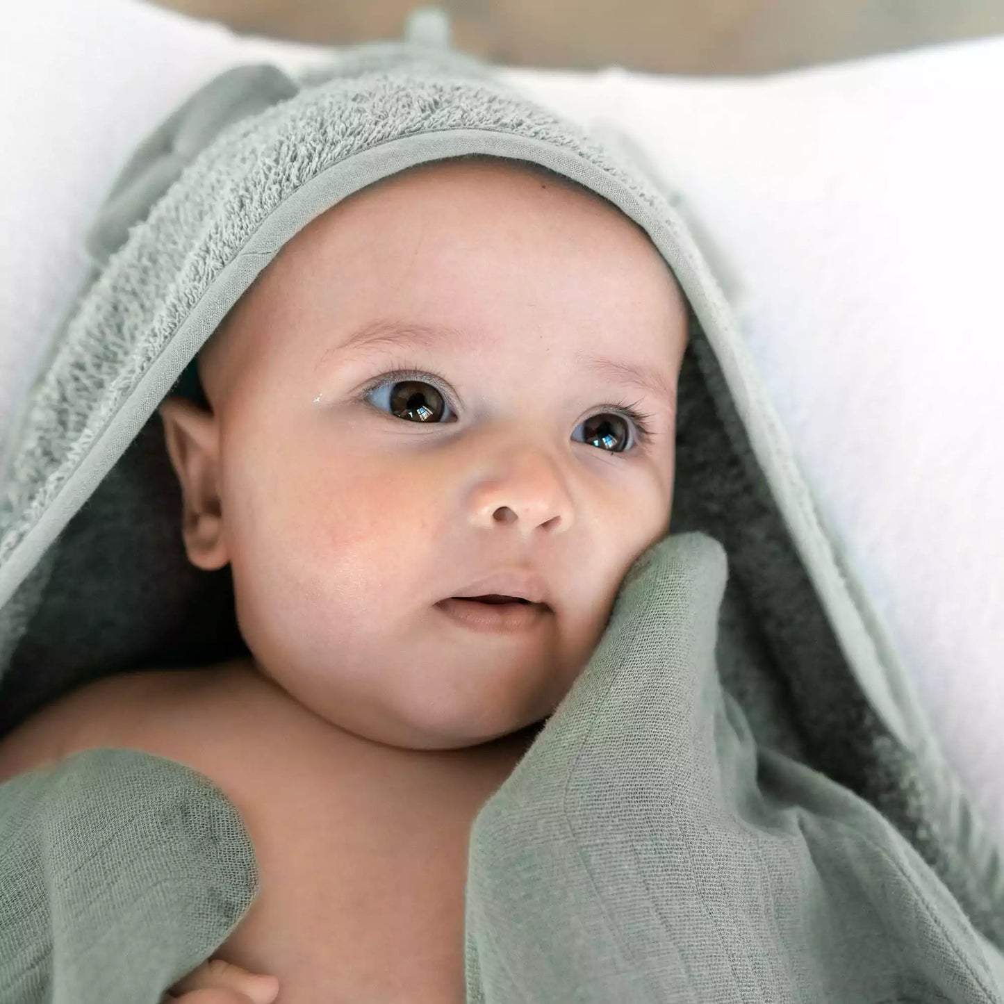 2-in-1 Badcape Olive