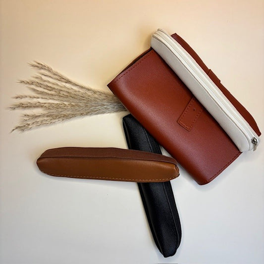 Etui voor pennen, mooi klein formaat.