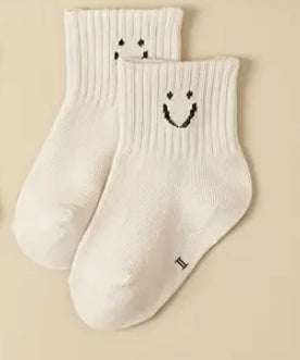 Baby sokjes met smiley detail