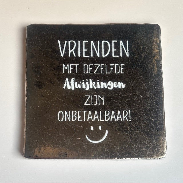 Tegel: Vrienden met dezelfde afwijking