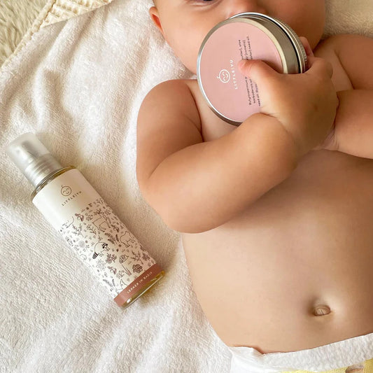 Little Yu: Badolie voor de baby