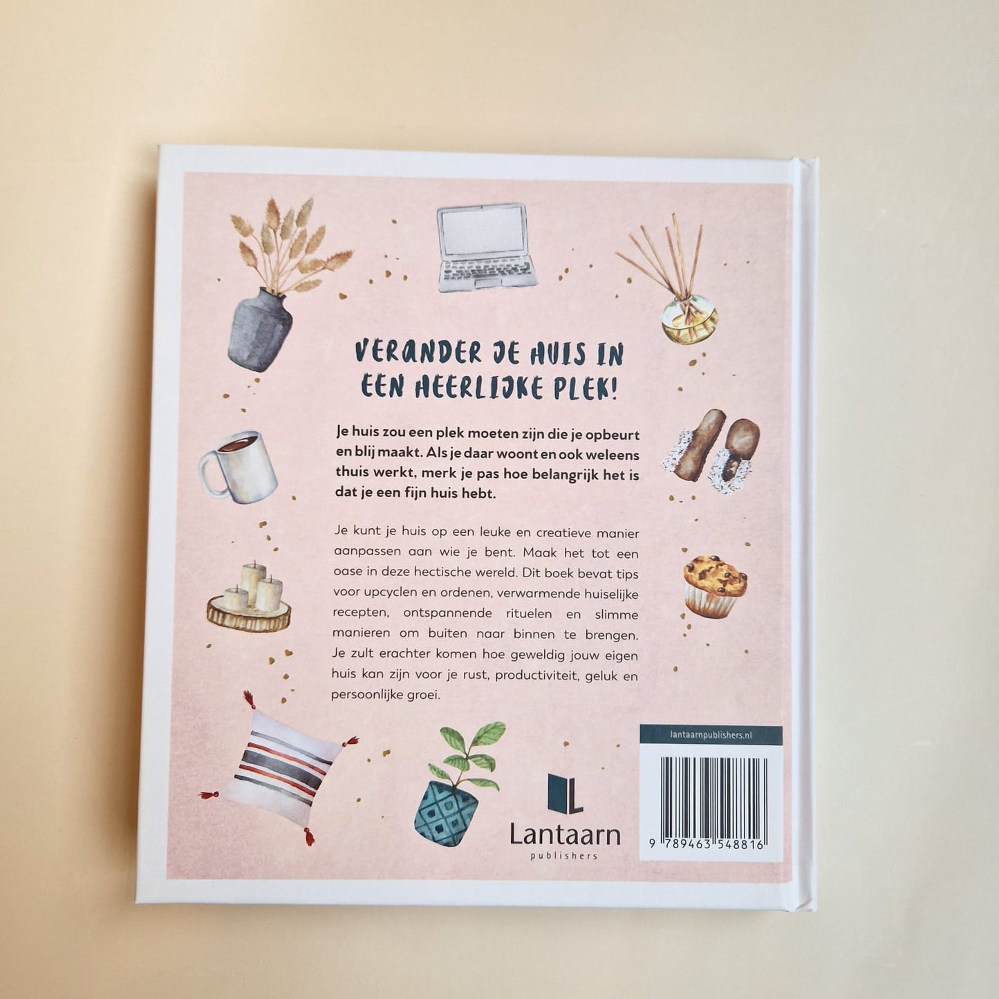 Boek: No place like home