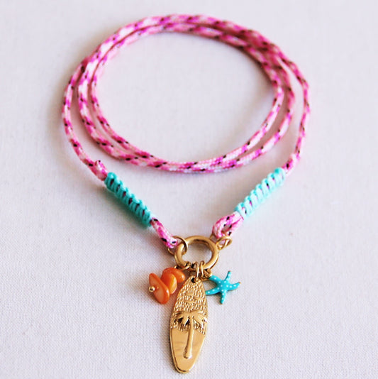 Surf kettinkje met bedeltjes - roze/mint
