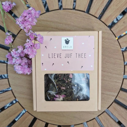 Thee: Lieve juf