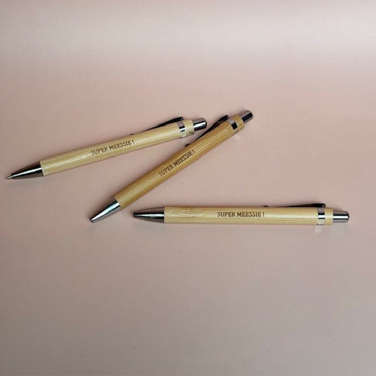 Super Meessie! pen