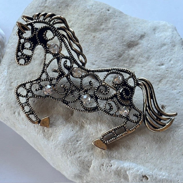 Broche: Paard opengewerkt brons