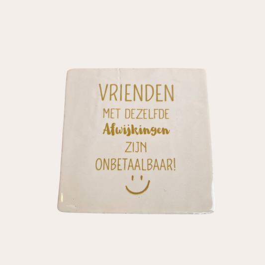 Tegel: Vrienden met dezelfde afwijking