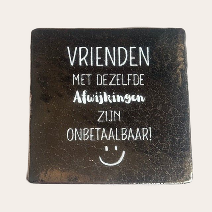 Tegel: Vrienden met dezelfde afwijking
