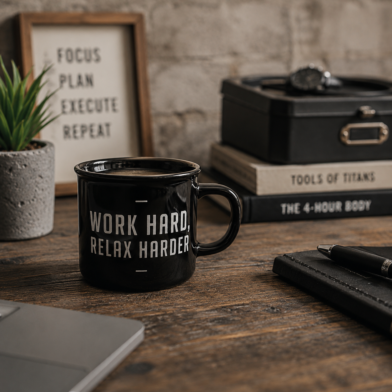 Retro Mok 'Work Hard, Relax Harder'