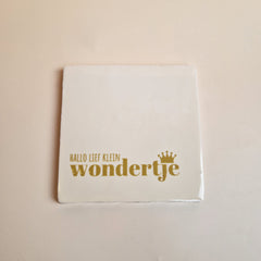 Tegel: Hallo lief klein wondertje
