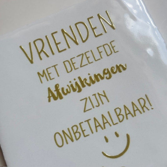 Tegel: Vrienden met dezelfde afwijking